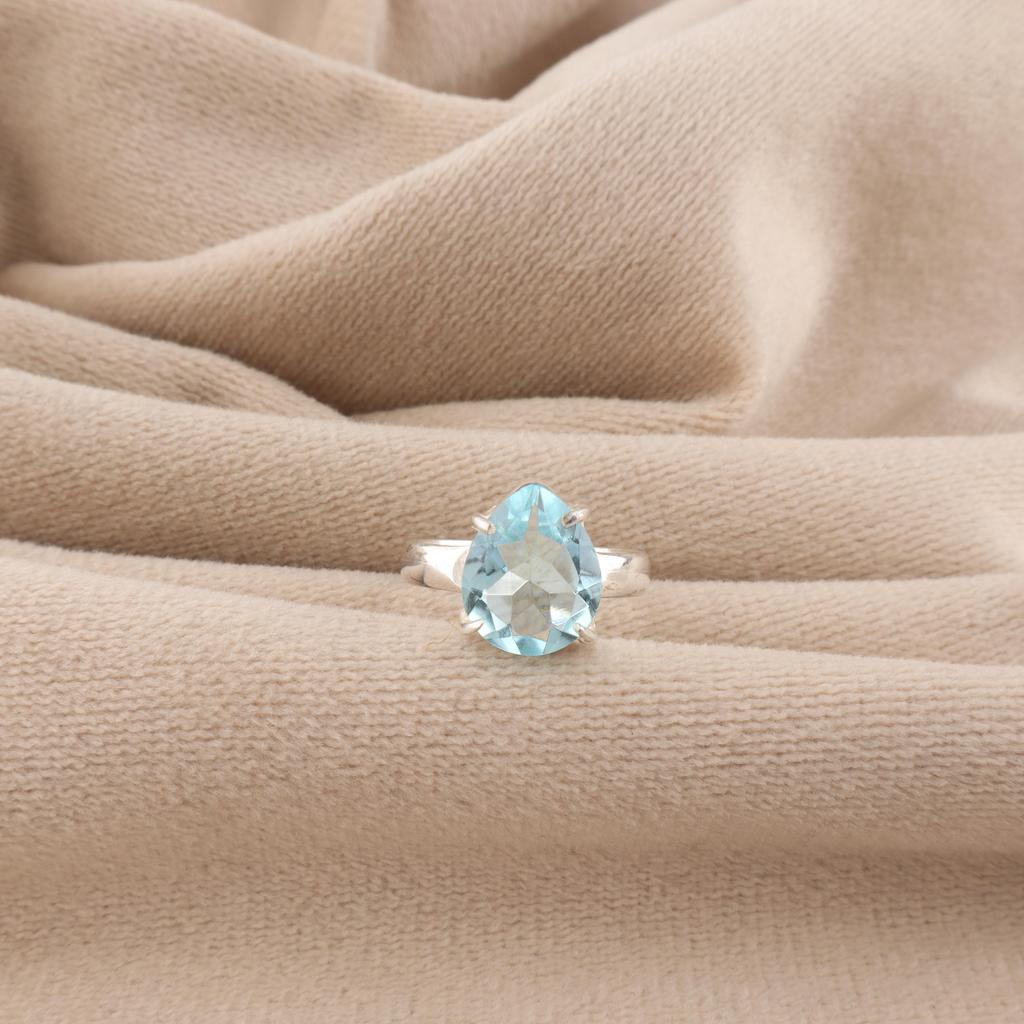 Sky Blue Topaz Gemstone 925 Sterling Silver Handcrafted Designer Ring For Mother RR-81-2