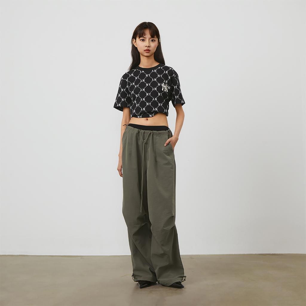 New MLB MONOGRAM Collection New York Yankees T Shirt Unisex Black 3ATSM0143-50BKS