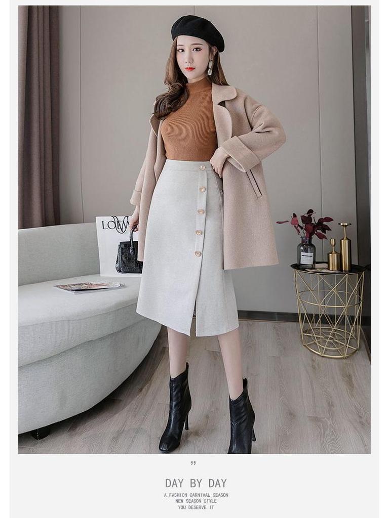 Black A-line Woolen Skirt: Hip-Hugging Design for Pear-shaped Figures, Thick Material for Autumn/Winter 2025, Mid-length.