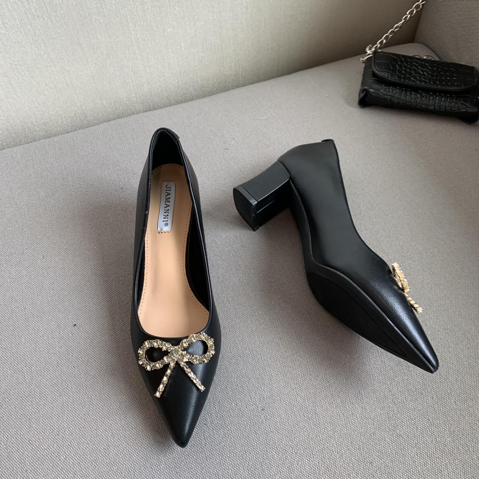 

Модные туфли с бабочкой и кристаллами для офиса, женские туфли на толстом высоком каблуке, туфли-лодочки для подружек невесты, свадебные туфли, женские туфли на танкетке с острым носком, джинсы Mary Mujer 6.5 чёрный