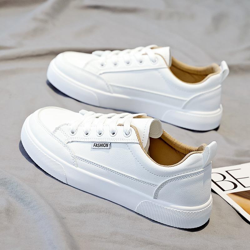 Simple and Versatile Flat White Shoes Children's 2 New Summer White Shoes Sports and Leisure Board Shoes Spring and Autumn Women's Shoes