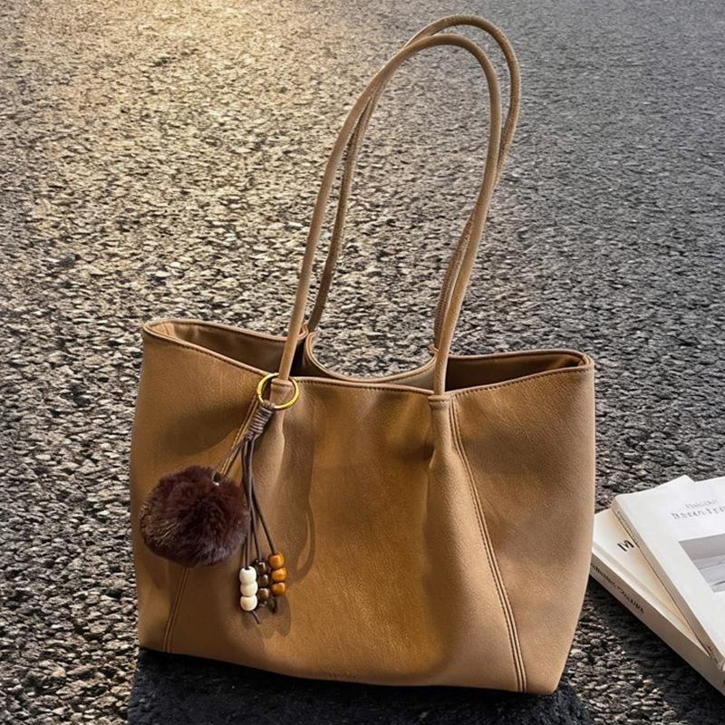 Winter new retro personalized shoulder large bag casual soft women's bag simple texture large capacity commuter bag