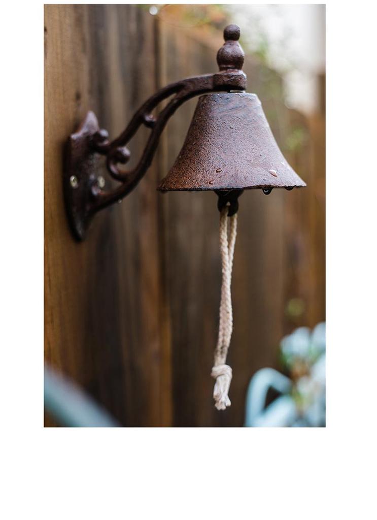 Retro European & American Style Hand-Crank Bell: Large Hanging Doorbell with Loud Sound