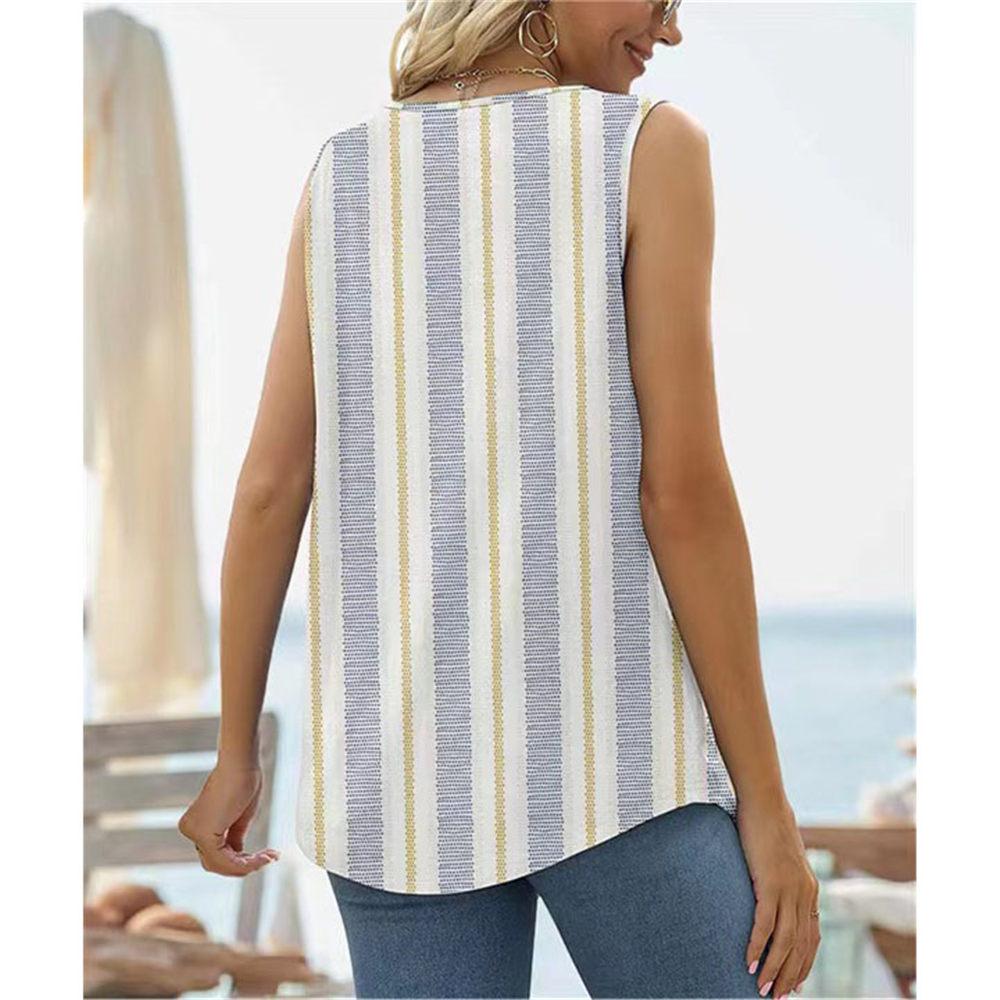 Summer Tank Tops for Women Loose Fit Pleated Square Neck Sleeveless Tops Curved Hem Flowy Tops
