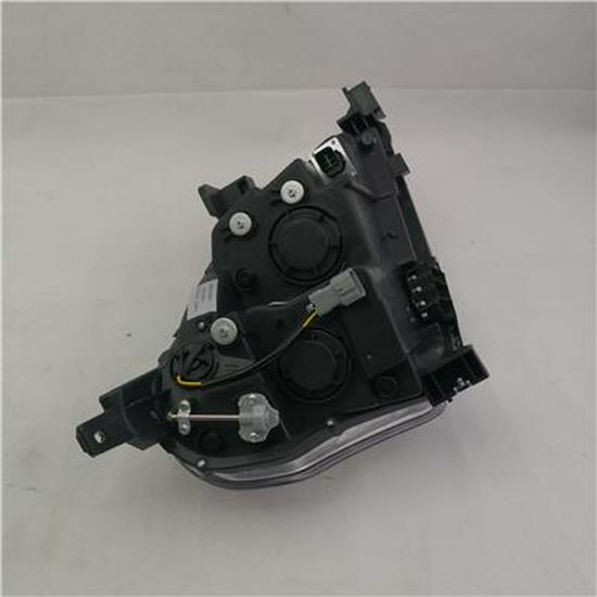 Compatible with Foton Left Headlight Assembly P1371010001A0