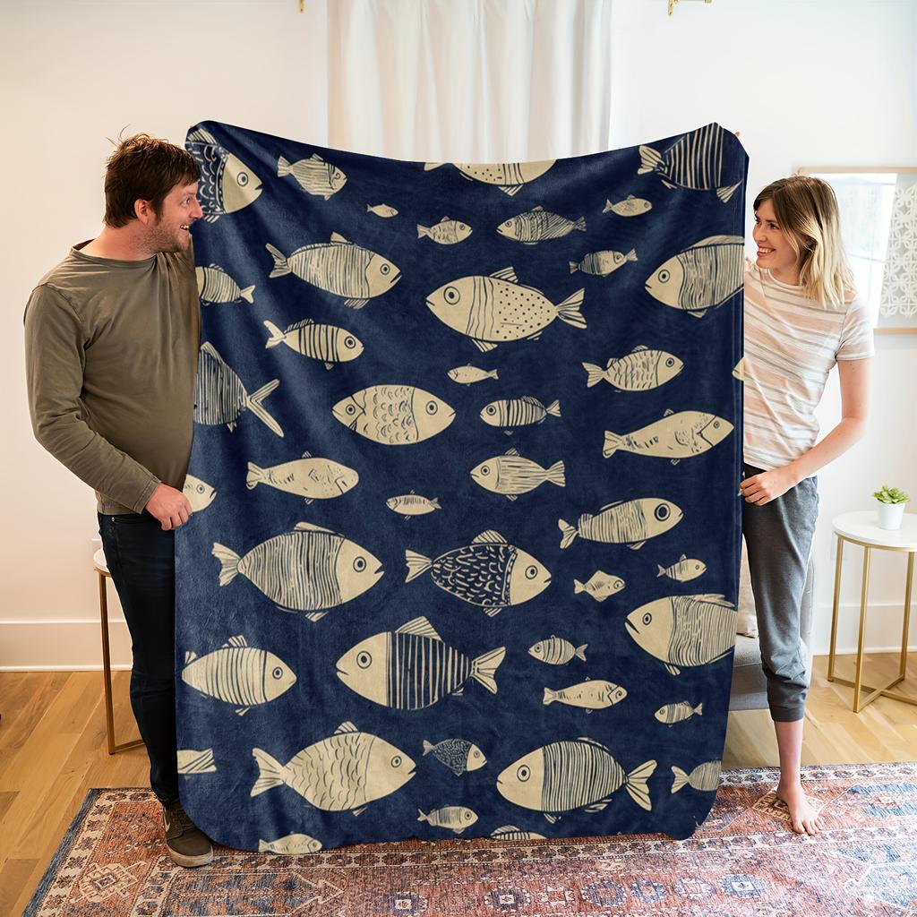 Cozy Flannel Blanket with Ocean Fish Design - Soft, Breathable Polyester, Machine Washable, Perfect for All Seasons - Ideal Gift