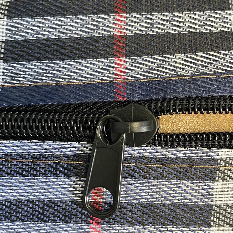 Yi Lan Large Capacity Moving and Storage Bag