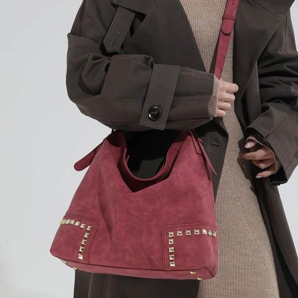 Vintage Faux Suede Women Shoulder Bags Large Capacity Rivet Female Handbag Casual Big Totes Lady Crossbody Bag Ladies Hand Bags