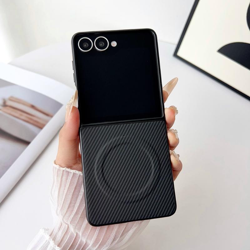 

For Magsafe Magnetic Wireless Charging New Luxury Solid Color Carbon Fiber Bumper Phone Case For Samsung Galaxy Z Flip 7 6 5 4 3 Galaxy Z Flip7