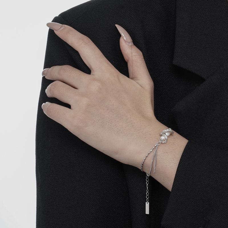 Versione Coreana Bracciale Minimalista con Perline di Riso All'Ingrosso da Donna Argento Puro S925 Nicchia Stile Freddo e Indifferente Lusso Leggero Perle Artigianali