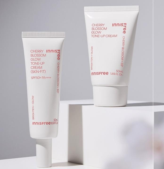 Innisfree Cherry Blossom Glow Tone-Up Cream / Skin Fit Tone-Up Cream 50ml | Aufhellend & Feuchtigkeitsspendend