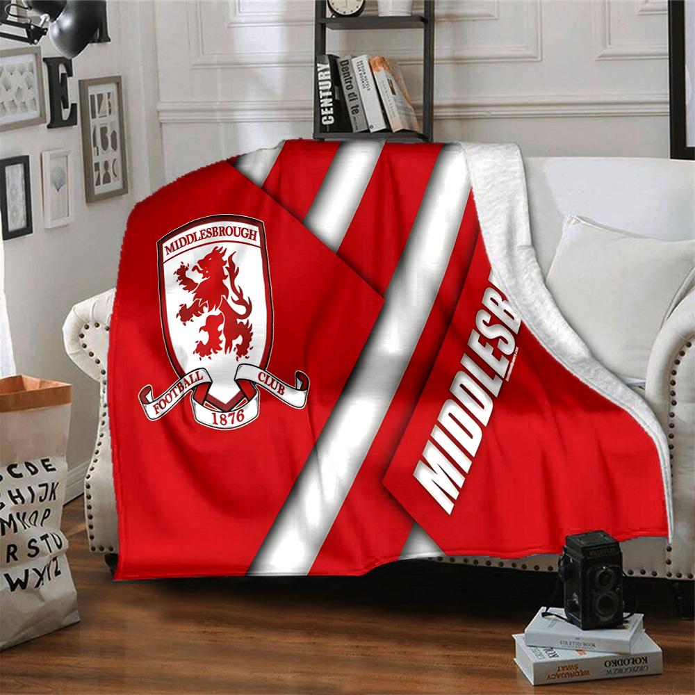 Middlesbrough Football Club Crest Flannel Blanket, Soft Polyester, Modern Design, All-Season for Camping, Travel, Gifts for holidays or birthdays