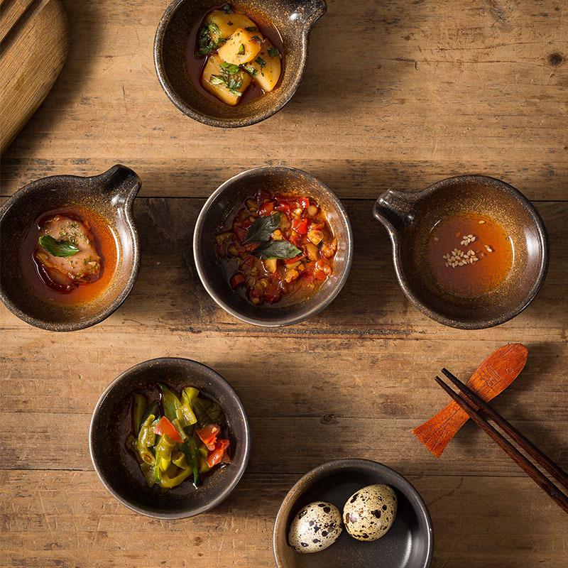 Japanese Creative Dipping Sauce Plate, Ceramic Small Plate, Wasabi Dish, Barbecue Snack Side Dish, Sweet And Sour Soy Sauce Plate, Tableware
