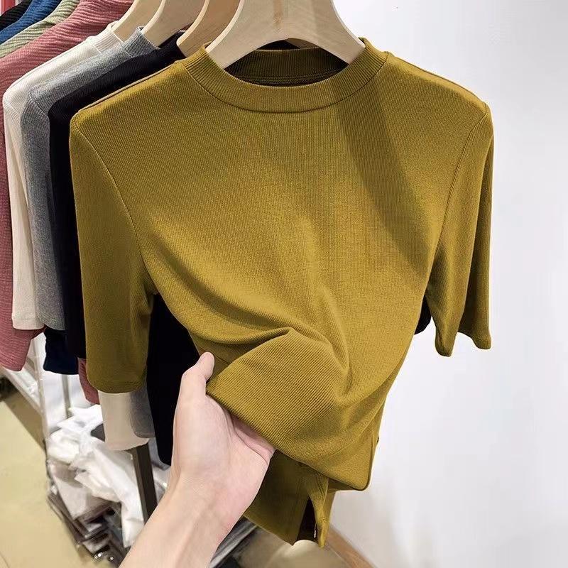 

Европейские товары, сплошной цвет, полувысокая шея, рукав с пятью точками, футболка со средними рукавами, женские летние новые облегающие леггинсы для выступлений, топ XXXL жёлтый