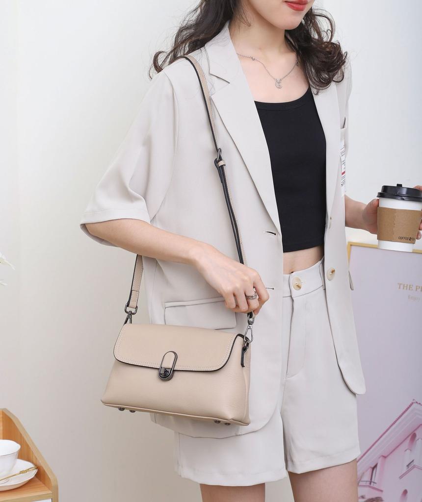 Full-Grain Leather Women's Underarm Square Bag - Lock Closure Single Shoulder Purse, Minimalist Multi-Pocket Crossbody for Work