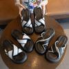 Cross-strapped Sandals Women's 2025 New Summer French Cool Slippers Wear a Pedal of Thick-soled Small Fragrant Beach Shoes