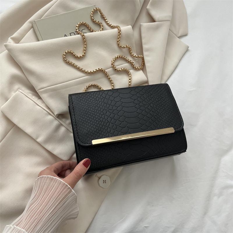 Trendy Korean Style Chain Shoulder Bag For Women In Black White Green Pink Brown