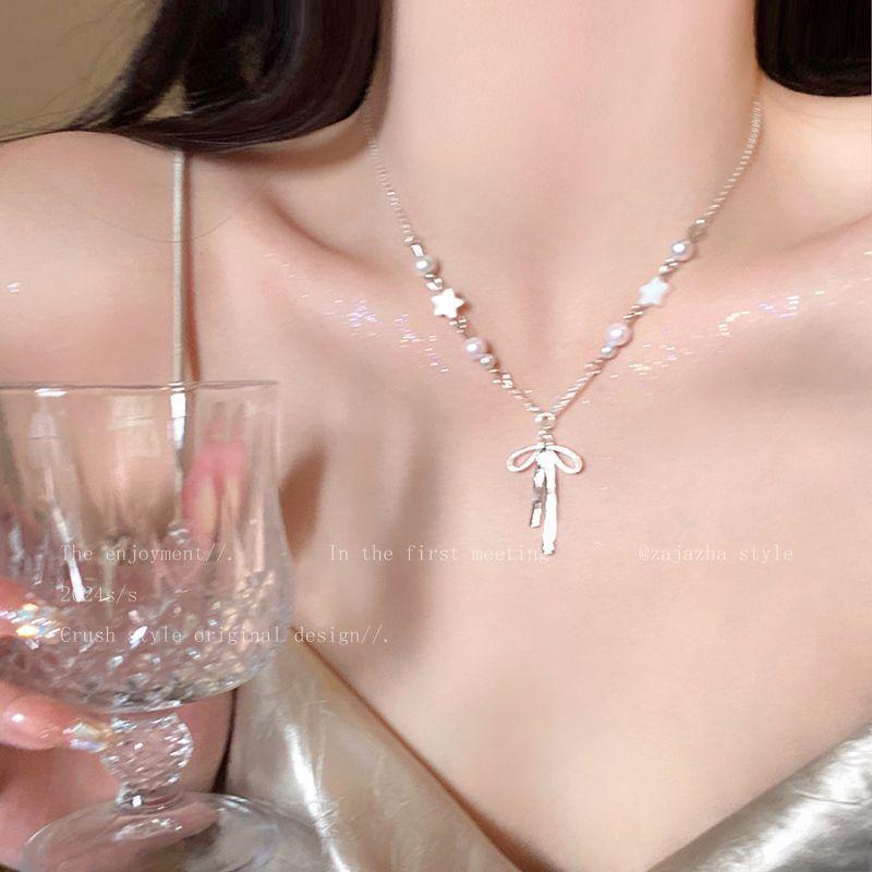 Bow Star Necklace Girls Summer Light Luxury Niche Decorative Accessories New Clavicle Chain Versatile