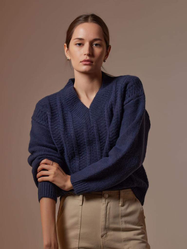 AYIHOLIC CASHMERE Crop V-Neck Oversized Pullover