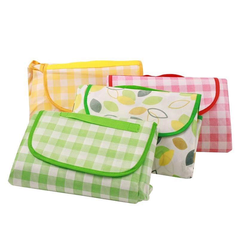 Folding Picnic Mat Moisture Mat Wilderness Tent Mat Lawn Beach Mat Picnic Cloth Spring Outing Outdoor Camping Mat