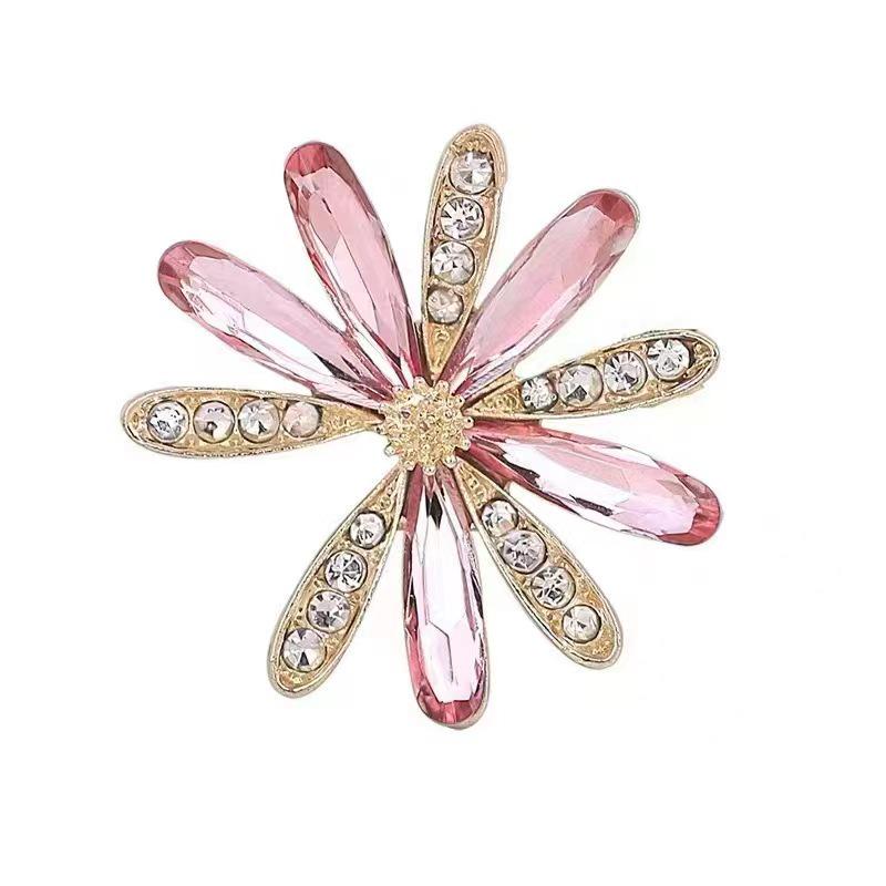 Elegant Pearl Brooch - High-End Minimalist Clothing Accessory