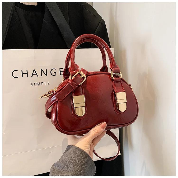 Women's Solid Zipper PU Bags Top Handle Bags Soft Interior Compartment Large Capacity Fashion New