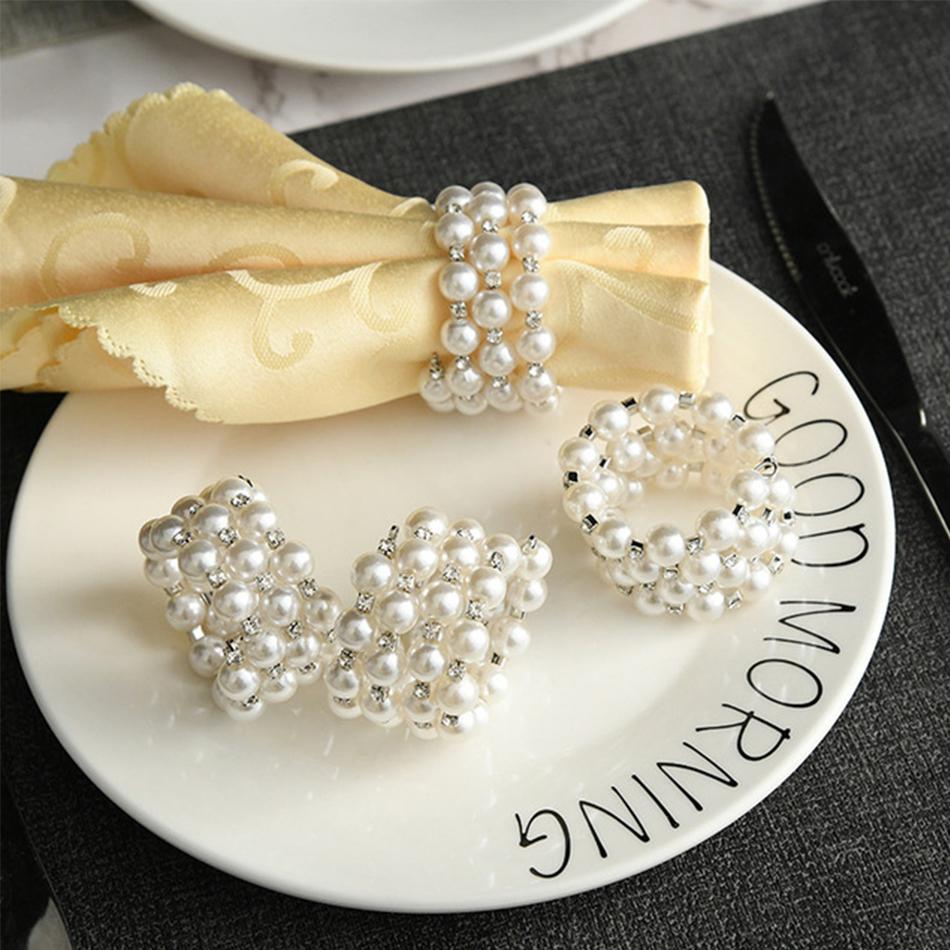 4PCS Pearl Llip Diamond Napkin Rings ,Hand Beaded Napkin Holder for Wedding Birthday Home Dinning Party Table Decor