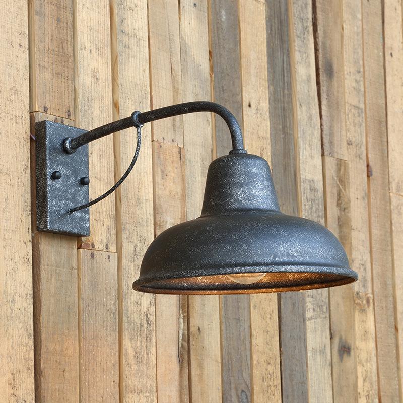 Retro LED Outdoor Wall Light for Villas, Courtyards, and Terraces