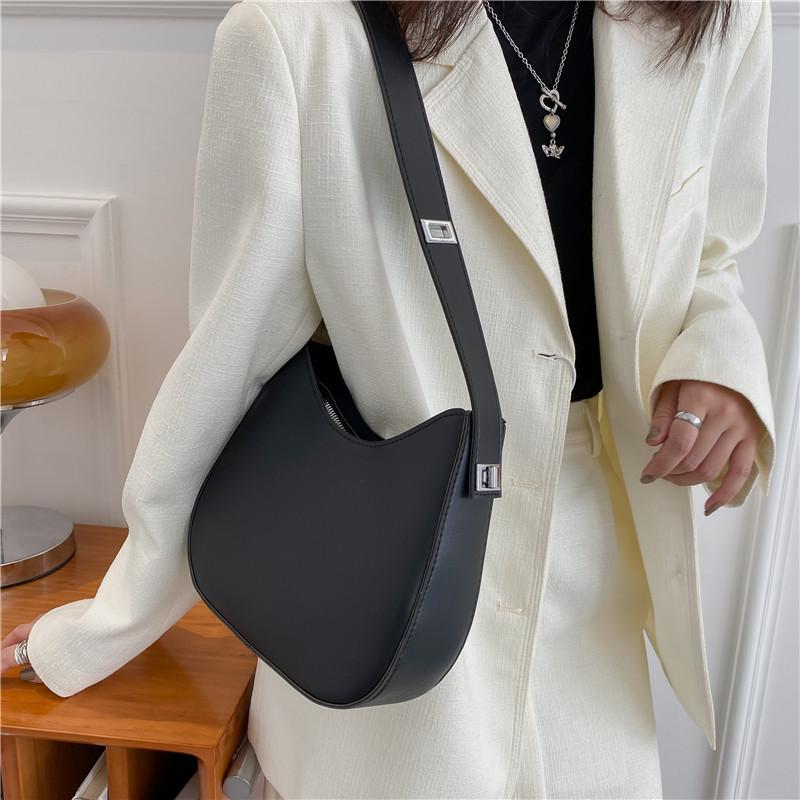 Casual Underarm Shoulder Bag for Women Texture PU Leather Half-moon Crossbody Bags Luxury Messenger Vintage Handbag