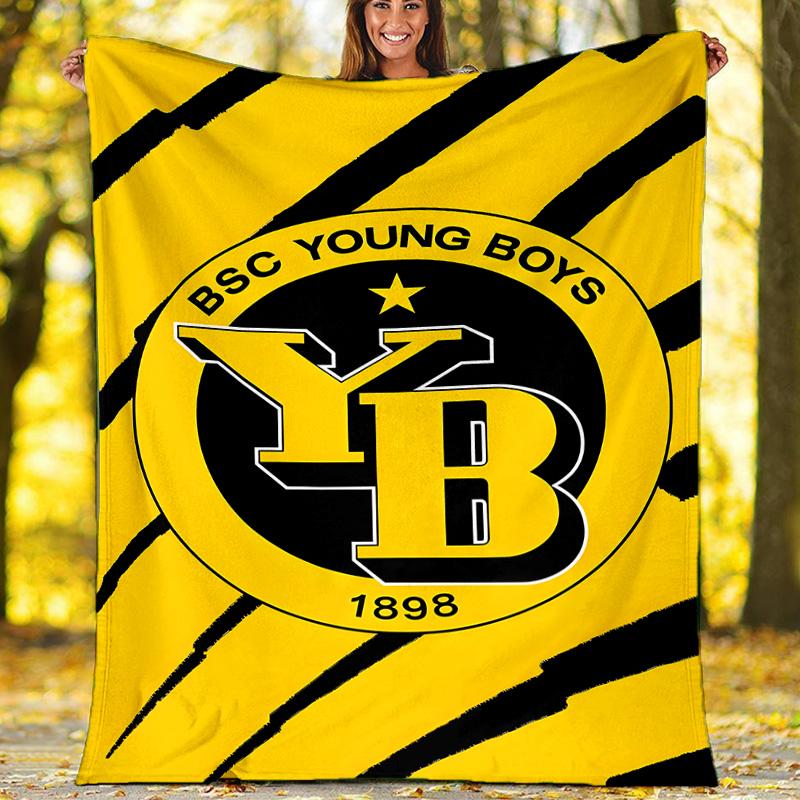 1pc Football Team (26) Theme Blanket - Digital Print, Polyester, Cozy for All Seasons, Perfect for Outdoor, Camping, and Travel