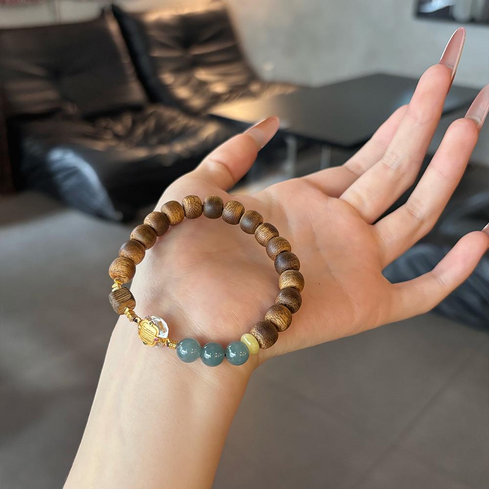 Natural Hainan Green Qinan Agarwood Bracelet, 8x9mm Single Strand