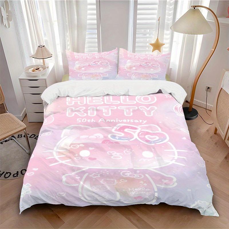3pcs 50th Anniversary Hello Kitty Printed Quilt Set - Includes 1 Quilt Cover and 2 Pillowcases, Machine Washable - Suitable for All Seasons.W002