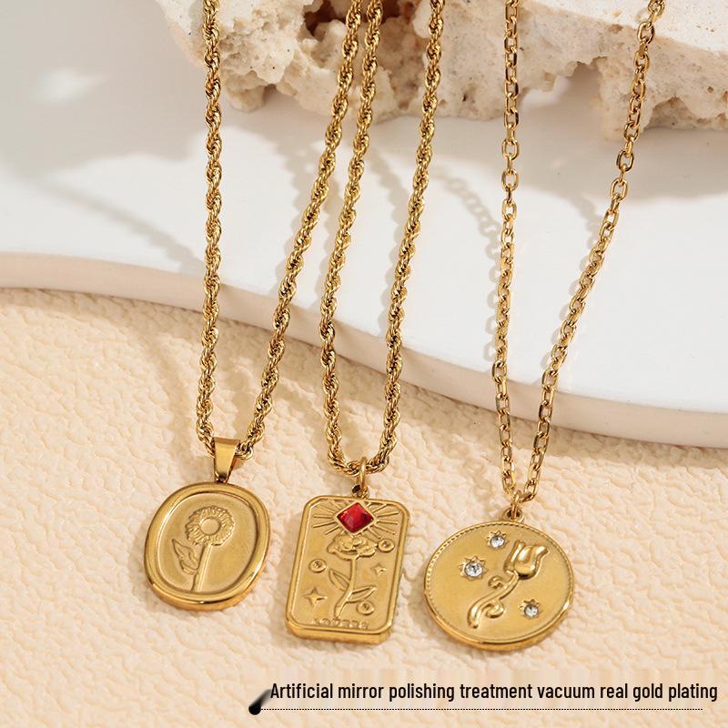 18K Gold Plated Sunflower Rose Necklace – Versatile, Fade-Resistant Stainless Steel Clavicle Chain