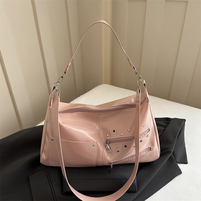 Koreanische Niet PU Schulter Unterarmtaschen für Damen Vielseitige Unifarbene Damen Crossbody Tasche Große Kapazität Damen Tote Handtaschen