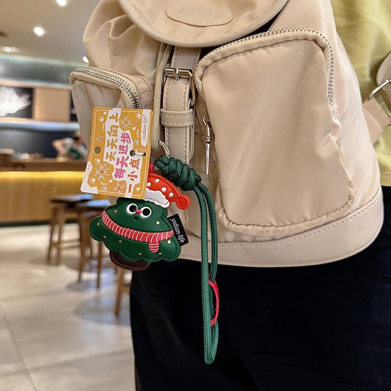Cute Christmas Themed Pu Keychains Cartoon Designs Sturdy Lanyard Perfect For Holiday Gifting Bag Decor Daily Use