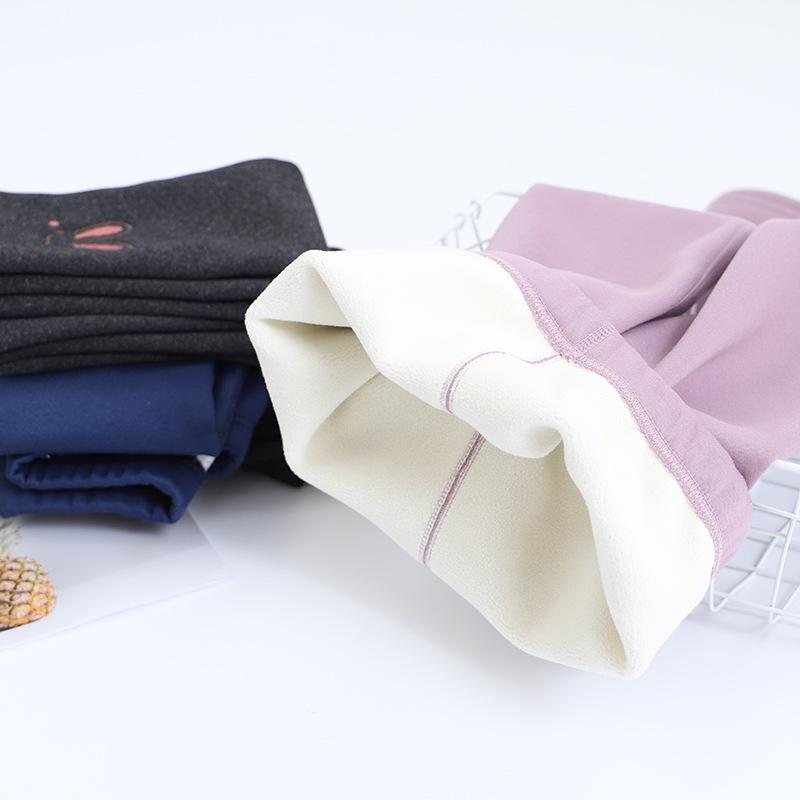 Neuer 2025 Fleece-Einteiler für Mädchen: Trendig, Kuschelig, Milchseiden-Design für Herbst und Winter.