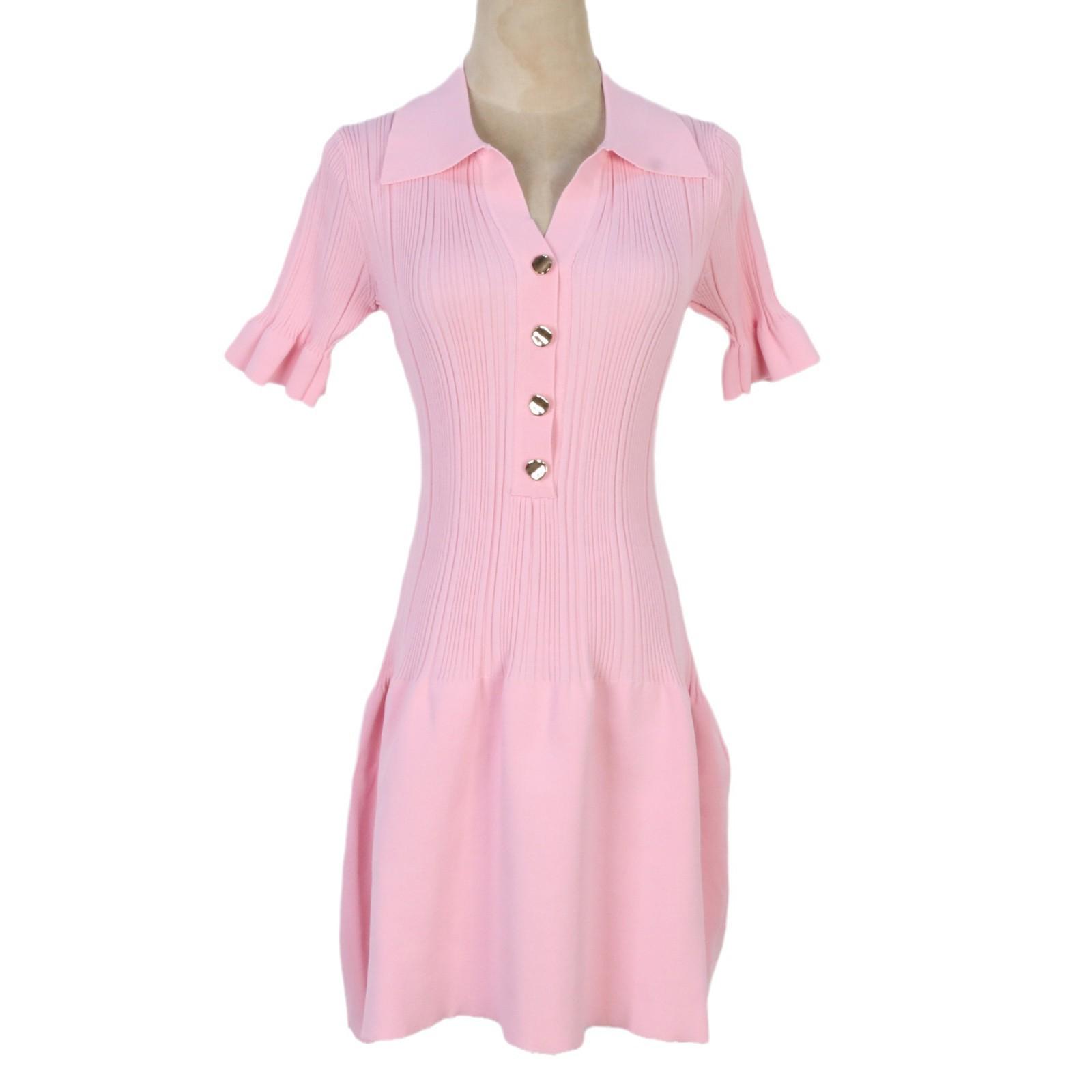 

Розовое вязаное платье А-силуэта с V-образным вырезом, рукавами с оборками и подолом «рыбий хвост» Small