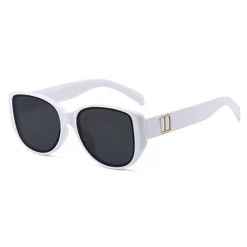 2026 Trendy Large Frame Sunglasses - UV Protection for Men & Women