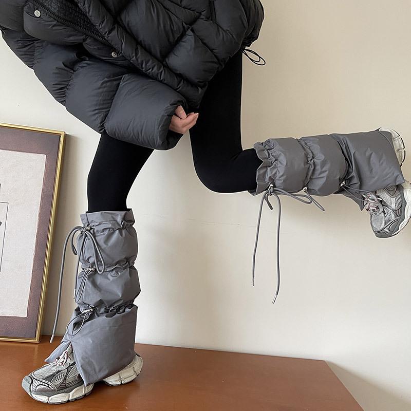 New Winter Socks Cover, Thick Long Leg Covers with Drawstring and Ties To Keep Warm and Windproof Perfect for Outdoor Sports