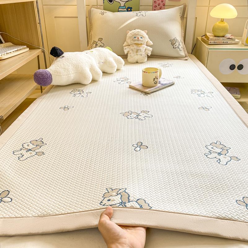 Ice Silk Cooling Mat Set - Jacquard, Machine Washable, Foldable, 3-Piece for Summer
