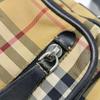 [Použitý] Malá khaki plátěná brašna na fotoaparát Crossbody Taška přes rameno Stříbrné kování Odnímatelný popruh - V dobrém stavu #J95K9S
