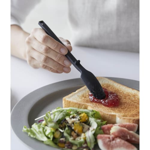 Yamazaki Tower Silicone Spoon, Black, Approx. W2.5 X D2.5 X H19cm, Heat-Resistant, Jam Spoon/Spatula, 4279