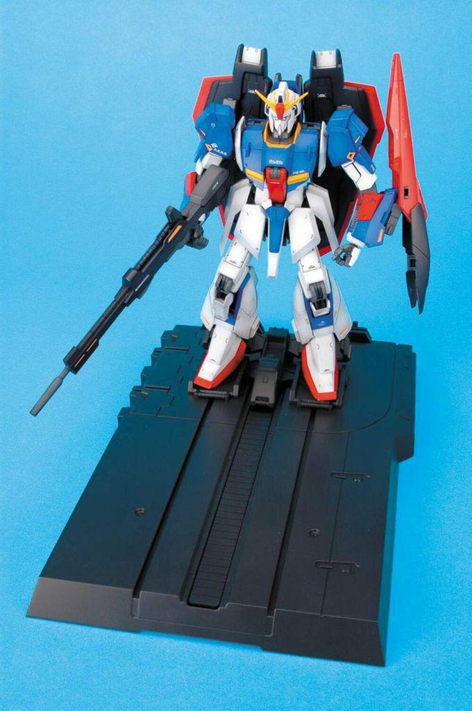 MG Mobile Suit Zeta Gundam MSZ-006 Z Gundam Ver.2.0 1/100 Scale Pre-Colored Plastic Model
