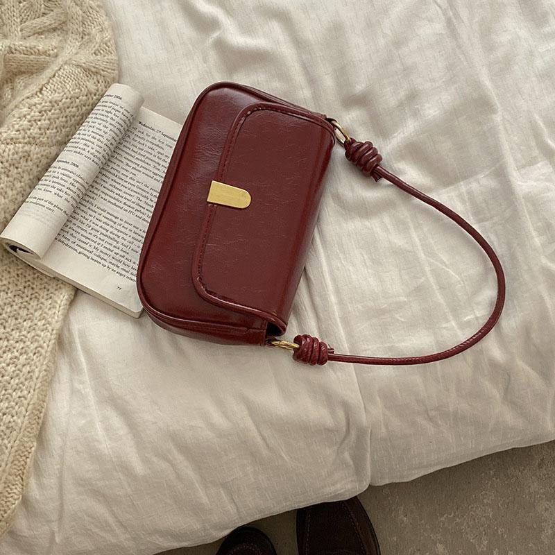 

Ретро красные сумки для женщин, новая модная универсальная сумка на одно плечо из искусственной кожи, женская квадратная сумка через плечо (20cm<Max Length<30cm)