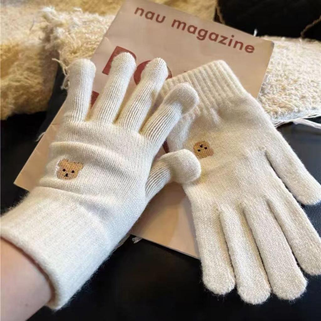 New Autumn and Winter Cute Bear Embroidery Wool Knitted Five-finger Gloves Finger-revealing Female Solid Color