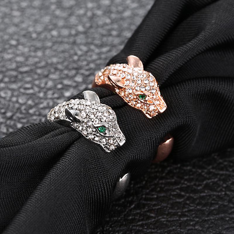 Fashionable Panther Head Opening Adjustable Ring with Gift Box