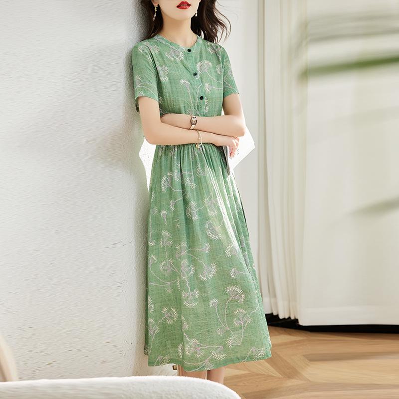 Dámské letní 2025 květinové bavlněné lněné šaty - Krátký rukáv, zeštíhlující pas, dlouhá délka, omlazující, módní ležérní oblečení pro matky