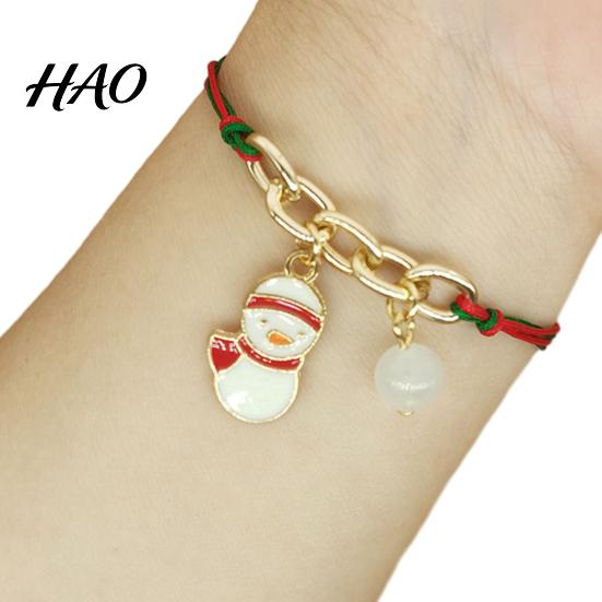 Stackable Festive Wrist Jewelry Christmas Bracelets, Red Green String Bracelet, Adjustable Charm Bracelet Webbing with Glow in The Dark Bead for Women