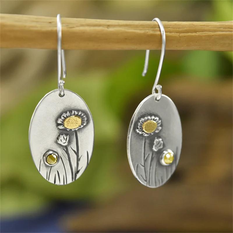 

Винтажные бронзовые серьги со стрекозой, модные серьги золотого цвета с резьбой по металлу, инкрустированные лунным камнем, серьги-подвески для женщин, ювелирные изделия