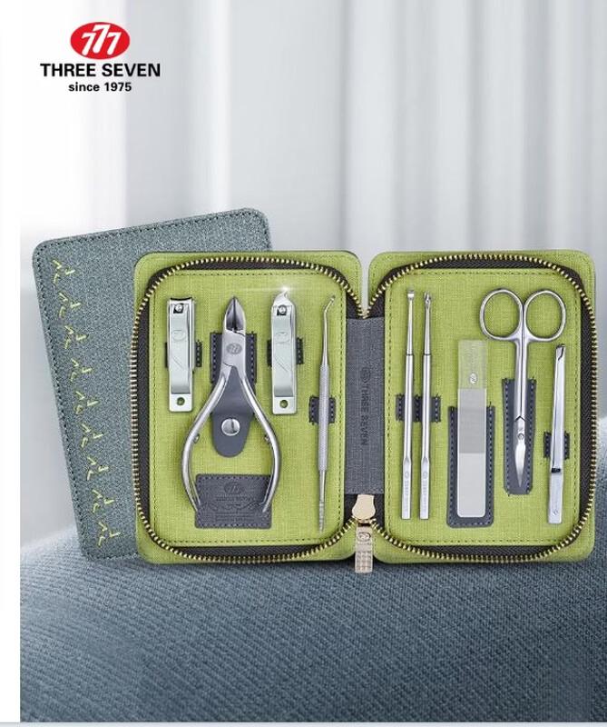 THREE SEVEN 777 9-Piece Manicure Tool Set
